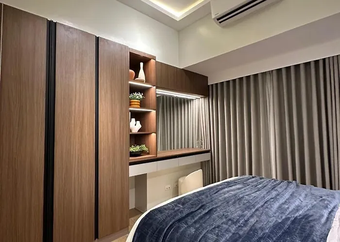 Luxury 3 At Park Mckinley West *